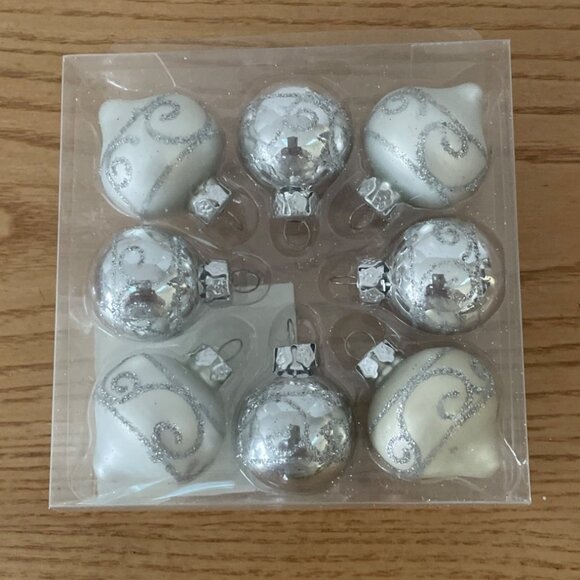 Ashland Tiny Treasures Christmas Glass Mini Ornaments Gold Silver Glitter Set 2 - Picture 2 of 5